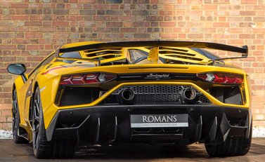 Lamborghini Aventador SVJ LP 770-4 3