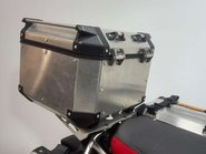 BMW F800 2014 ONLY 23K FULL ALLOY LUGGAGE NEW MOT SERVICED 800CC 7