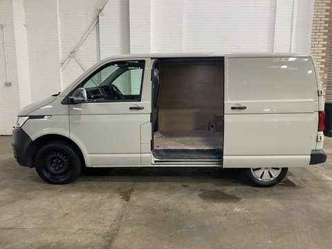 Volkswagen Transporter T28 TDI P/V STARTLINE 11