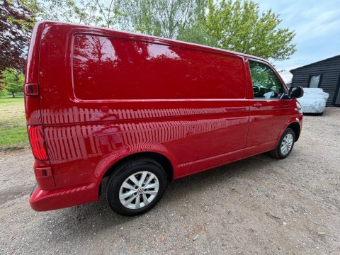 Volkswagen Transporter T28 TDI P/V HIGHLINE 21