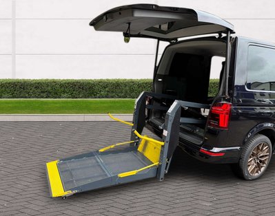 Volkswagen Transporter WAV (Wheelchair Access Vehicle) 2.0 TDI SE Semi-Auto 5dr