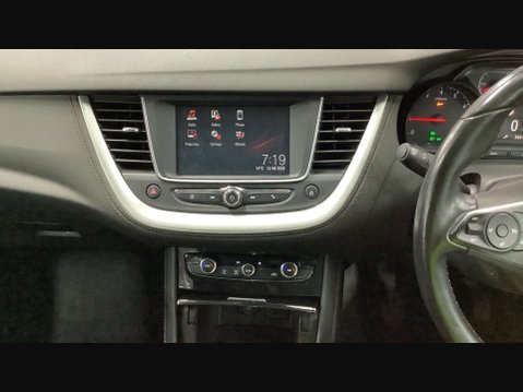 Vauxhall Grandland X 1.2 Grandland X SE T S/S 5dr *NATIONAL DELIVERY* 14