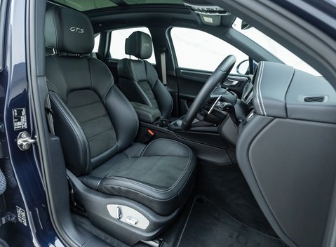 Porsche Macan GTS 11