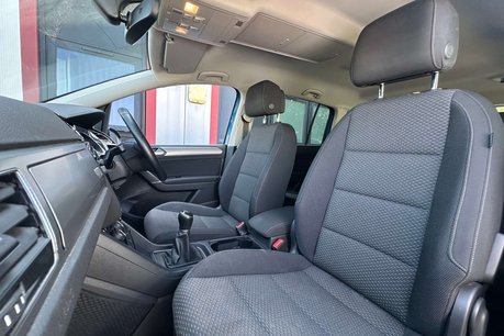 Volkswagen Touran 2.0 TDI SE MPV 5dr Diesel Manual Euro 6 (s/s) (150 ps) 26