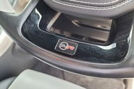 Land Rover Range Rover Sport SVR 34