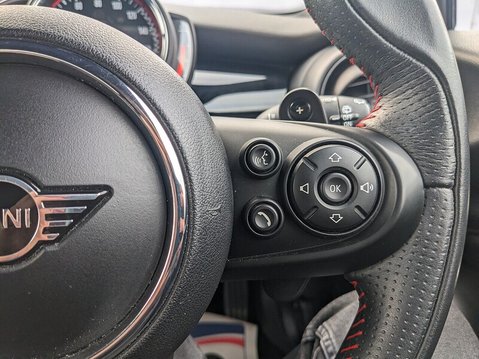 Mini Hatch John Cooper Works 19