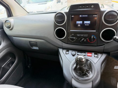Peugeot Partner 1.6 BlueHDi 651 Professional Panel Van 5dr Diesel Manual L1 (112 g/km, 73.9 32