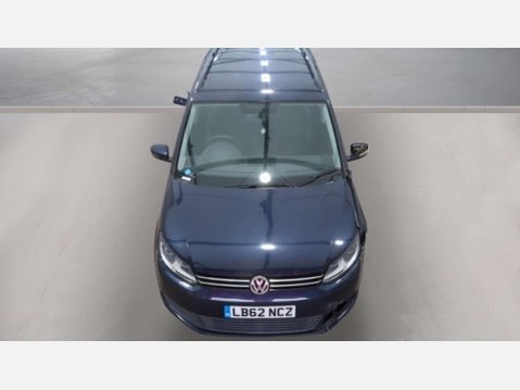 Volkswagen Touran 1.6 TDI S MPV 5dr Diesel DSG Euro 5 (105 ps) 2