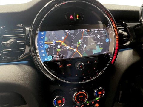 Mini Hatch Cooper SE 32.6kWh Level 2 Hatchback 3dr Electric Auto (184 ps) 1 Owner - S 16