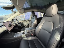 Tesla Model Y (Dual Motor) Long Range SUV 5dr Electric Auto 4WDE (384 bhp) 28