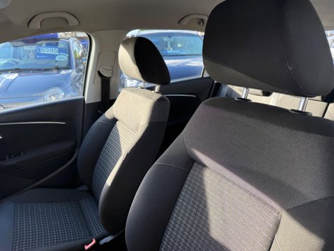 Volkswagen Polo 1.2 TSI BlueMotion Tech SE Euro 6 (s/s) 5dr 31