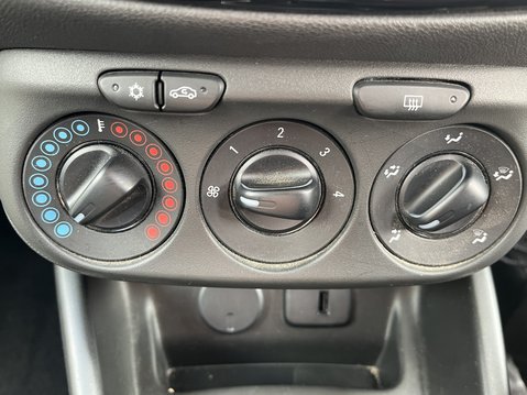 Vauxhall Corsa 1.4 ecoFLEX Energy 5dr [AC] 19