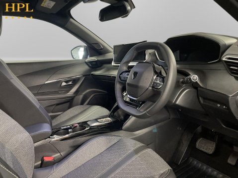 Peugeot e-2008 50kWh Allure SUV 5dr Electric Auto (11kW Charger) (136 ps) Alloys - Air Con 12