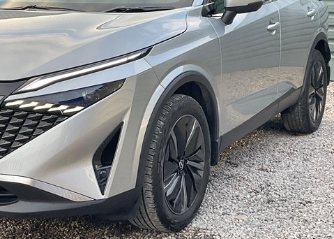 Nissan Qashqai DIG-T TEKNA 5