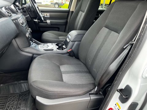 Land Rover Discovery 3.0 Discovery SE SDV6 Auto 4WD 5dr 34
