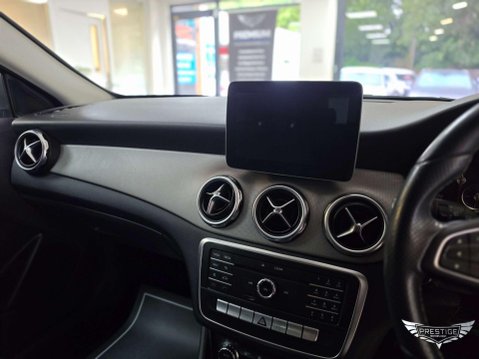 Mercedes-Benz GLA 1.6 GLA200 Sport Euro 6 (s/s) 5dr 30