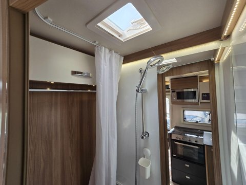 Swift Escape 684 Motor Home 42