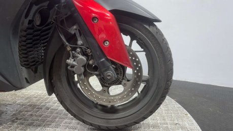 Yamaha Xmax 125 YP R 2018 21K RUNS GREAT PROJECT SCOOTER LEARNER 125CC BIKE 24