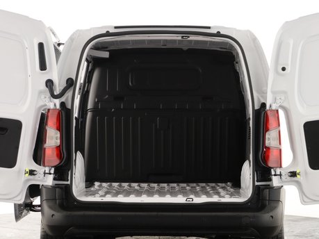 Peugeot Partner Standard 1.5 BlueHDi 130 Professional Auto EAT8 3
