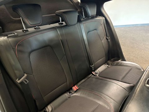 Ford Focus 1.0 Focus ST-Line X 5dr 31