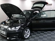 Audi A1 TFSI SPORT 16
