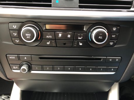 BMW X3 XDRIVE20D SE manual just 76,000 miles. 2 Owners, service history, 30