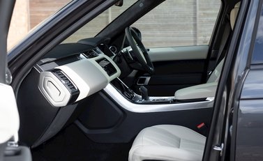 Land Rover Range Rover Sport 5.0 V8 Autobiography Dynamic 16