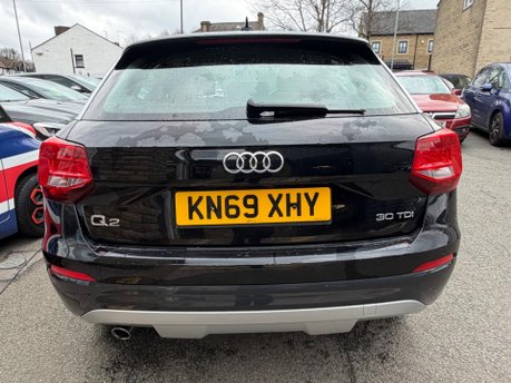 Audi Q2 TDI SPORT 7