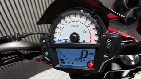 Kawasaki Er ER6 2013 ONLY 8K LONG MOT WARRANTY NAKED 650CC 26