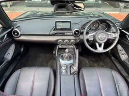 Mazda MX-5 SPORT NAV 2