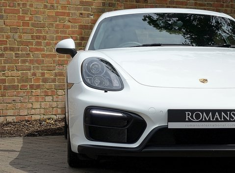 Porsche Cayman GTS 26