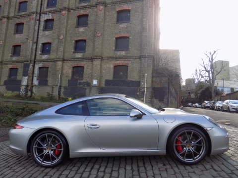 Porsche 911 991.1 CARRERA S 32