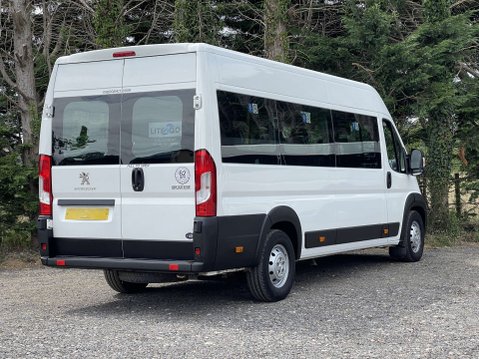 Peugeot Boxer 2.2 Boxer 440 L4H2 17-seat Non-D1 Lightweight minibus with full width ramp. 11