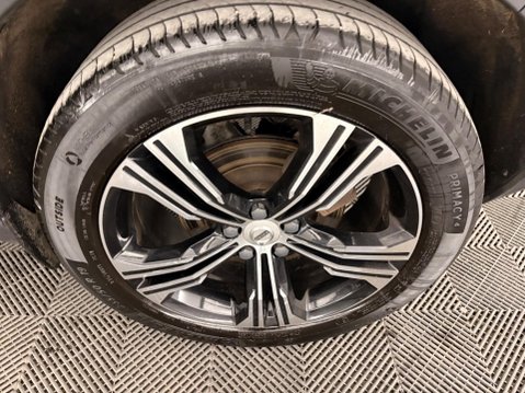Volvo XC40 1.5h T5 Twin Engine Recharge 10.7kWh Inscription Pro Auto Euro 6 (s/s) 5dr 42