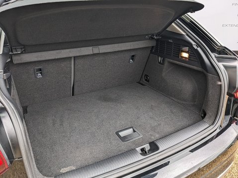 Audi Q2 TFSI SPORT 20