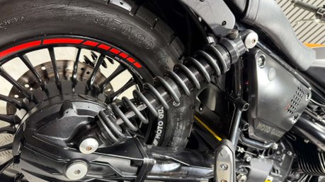 Moto Guzzi V9 2016 ONLY 12K LONG MOT MODERN RETRO A2 853 31
