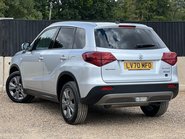 Suzuki Vitara SZ-T BOOSTERJET MHEV 2