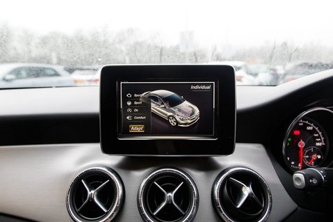 Mercedes-Benz CLA Class CLA 200 D AMG LINE 30