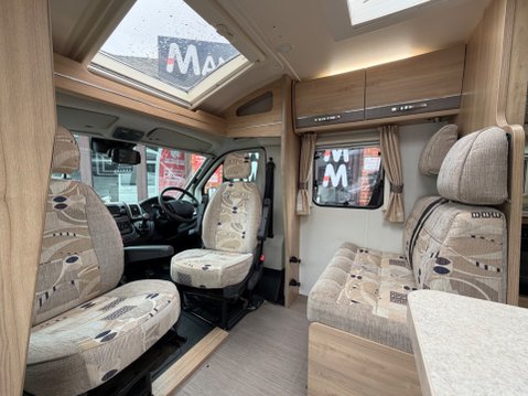 Elddis Majestic 135 ONLY 10,000 MILES FROM NEW 2 BERTH C/BUILT 11
