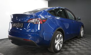 Tesla Model Y LONG RANGE AWD Comfort Suspension GROK AI Panoramic Roof One Owner VATQ 12