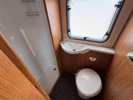 Auto-Trail Tribute T-625 AWAITING PREPARATION 5