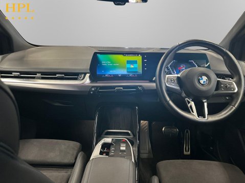 BMW 2 Series 1.5 220i MHT M Sport MPV 5dr Petrol Hybrid DCT Euro 6 (s/s) (170 ps) Sat Na 19