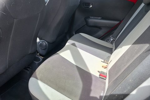 Toyota Aygo 1.0 VVT-I X-PLAY FULL SERVICE HISTORY! 9 SERVICES! BLUETOOTH! 18