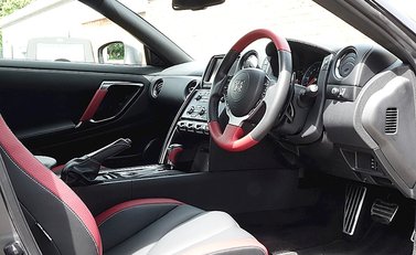 Nissan GT-R 550 Recaro Edition 13