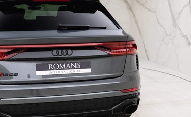Audi RS Q8 Vorsprung 24