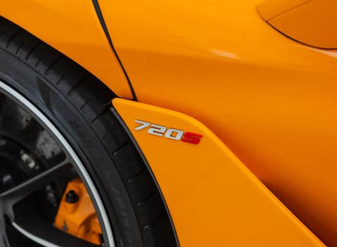 McLaren 720S 39