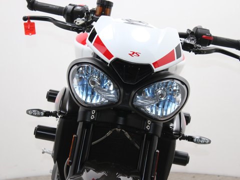 Triumph Speed Triple 1050 SPEED TRIPLE 1050 RS 17