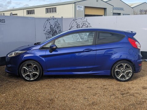 Ford Fiesta ST-3 4