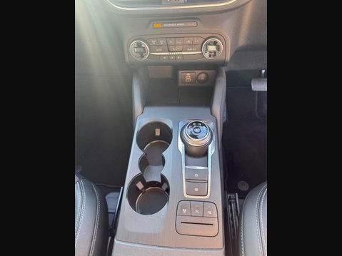 Ford Kuga TITANIUM EDITION ECOBLUE 19