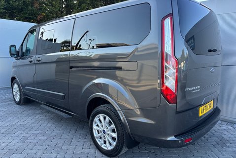 Ford Tourneo Custom 320 130 ps Titanium L2 9 Seater - Automatic 7
